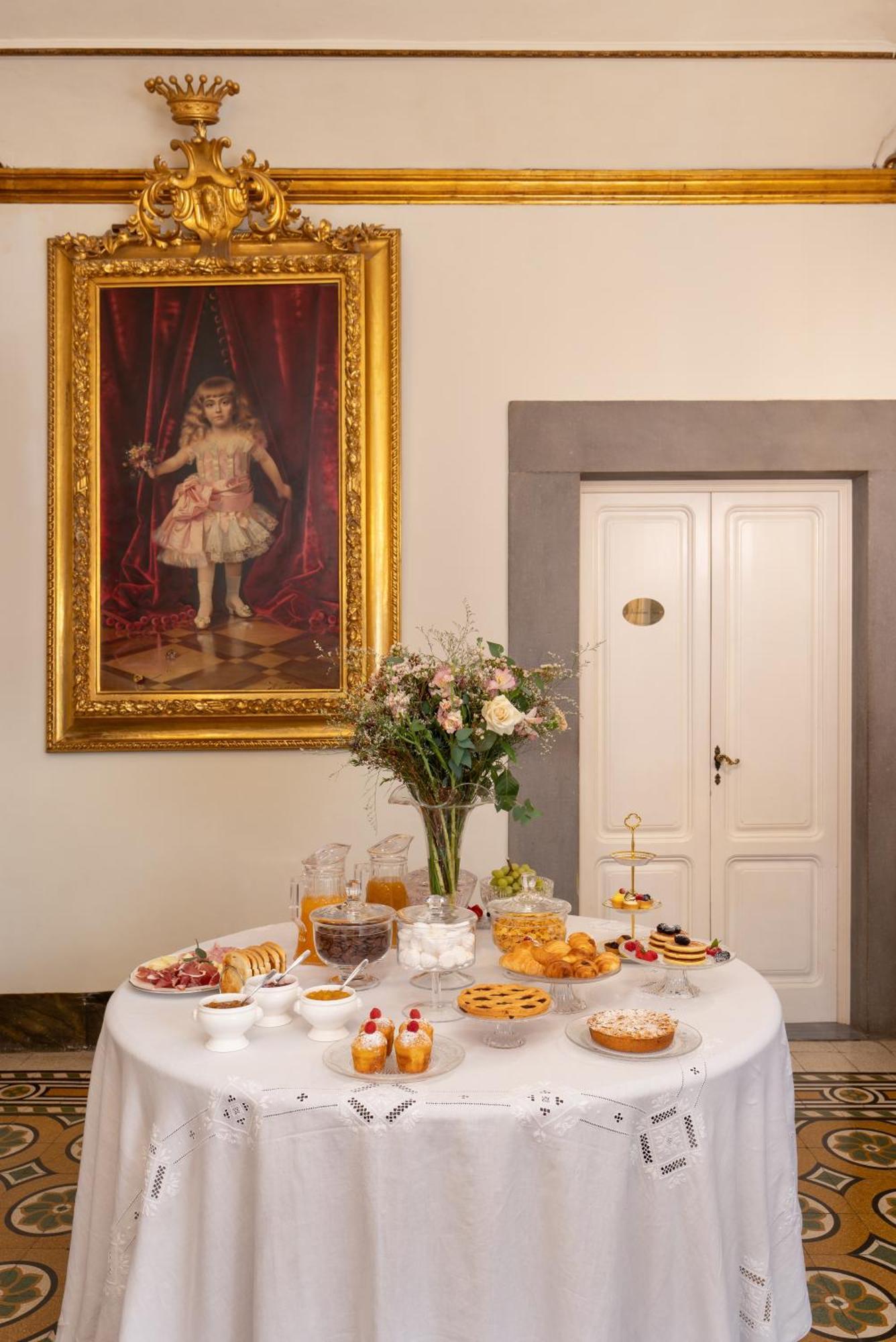 Piazza Pitti Palace - Residenza D'Epoca Bed & Breakfast Florence Ngoại thất bức ảnh