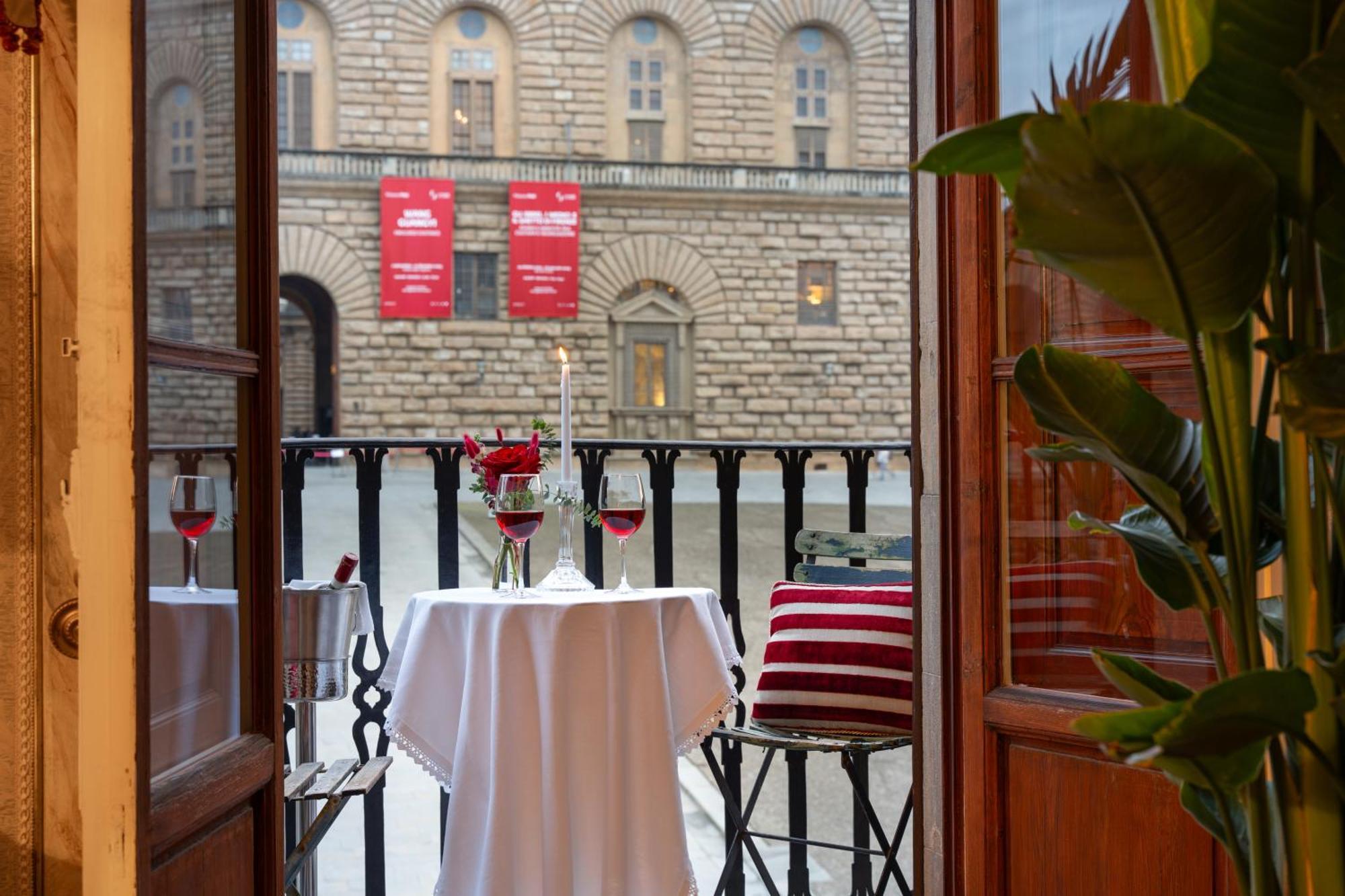 Piazza Pitti Palace - Residenza D'Epoca Florence Ngoại thất bức ảnh