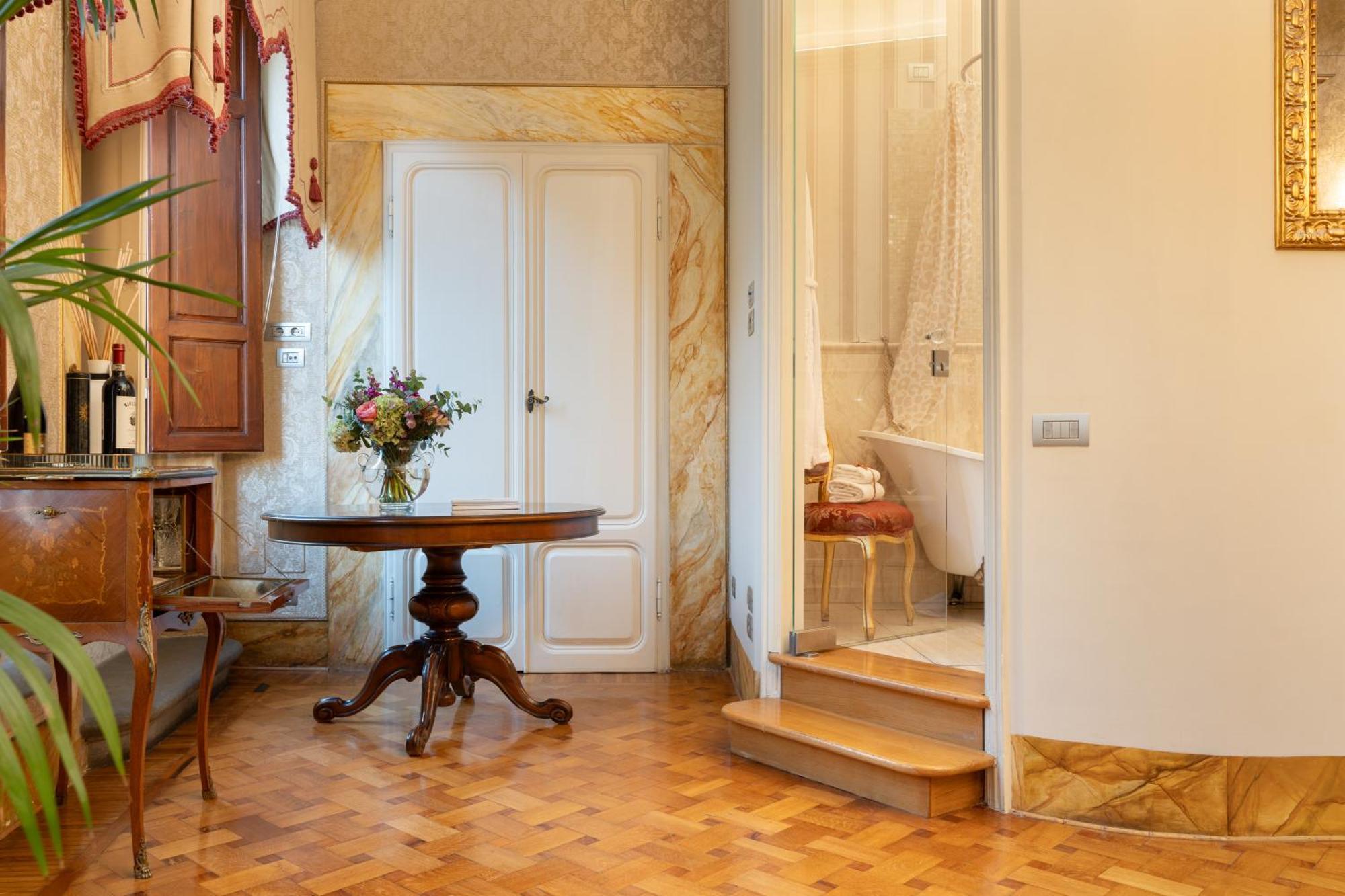 Piazza Pitti Palace - Residenza D'Epoca Bed & Breakfast Florence Ngoại thất bức ảnh