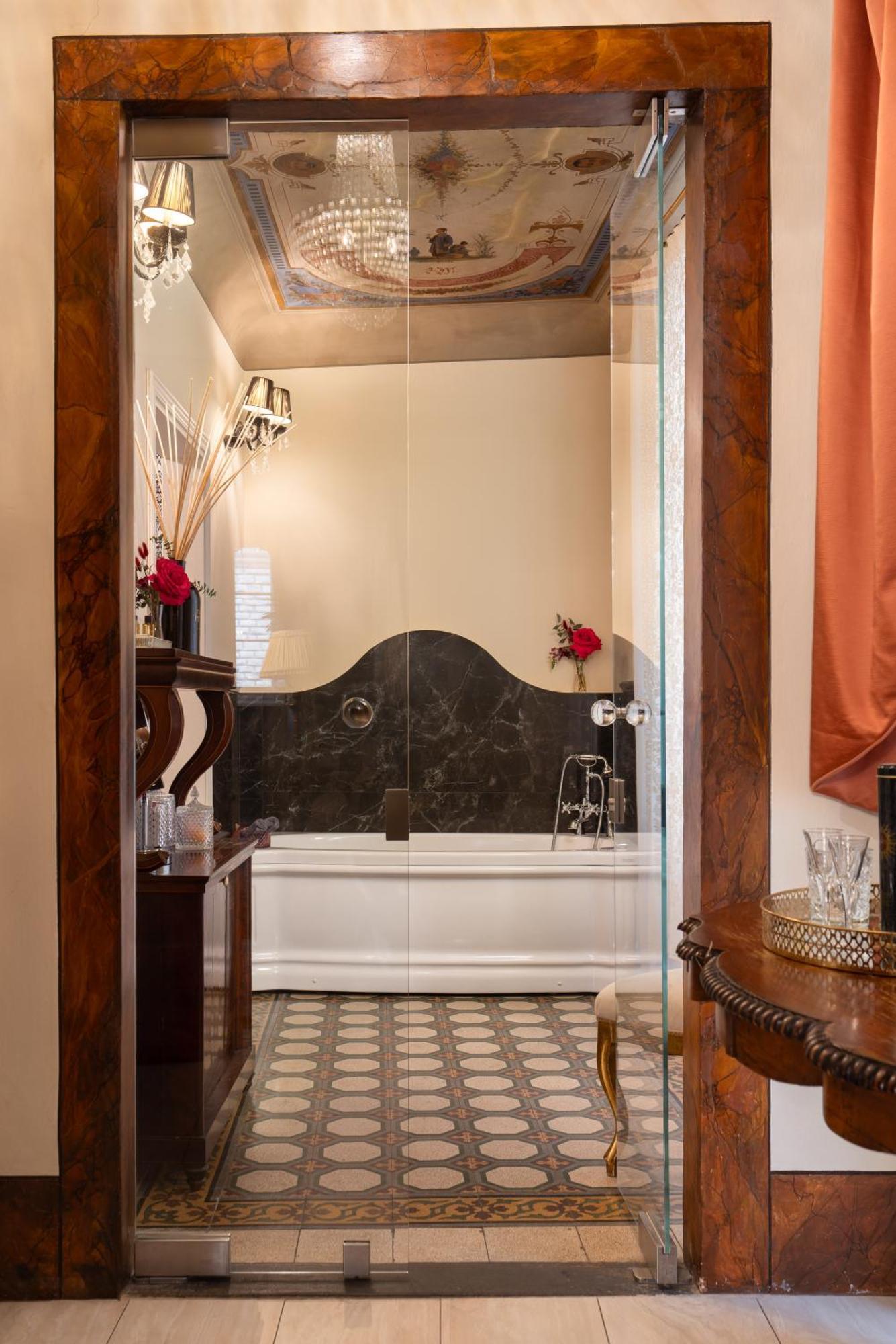 Piazza Pitti Palace - Residenza D'Epoca Bed & Breakfast Florence Ngoại thất bức ảnh