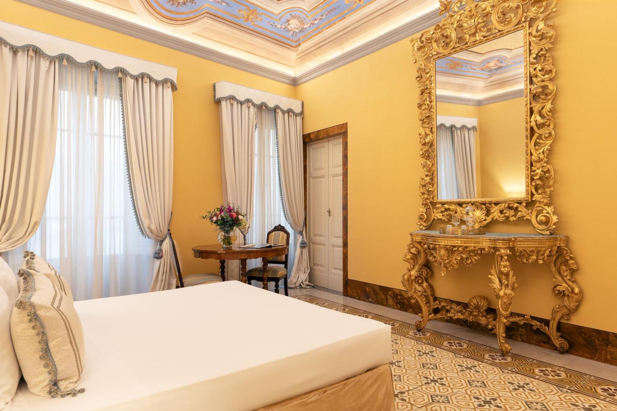 Piazza Pitti Palace - Residenza D'Epoca Bed & Breakfast Florence Ngoại thất bức ảnh