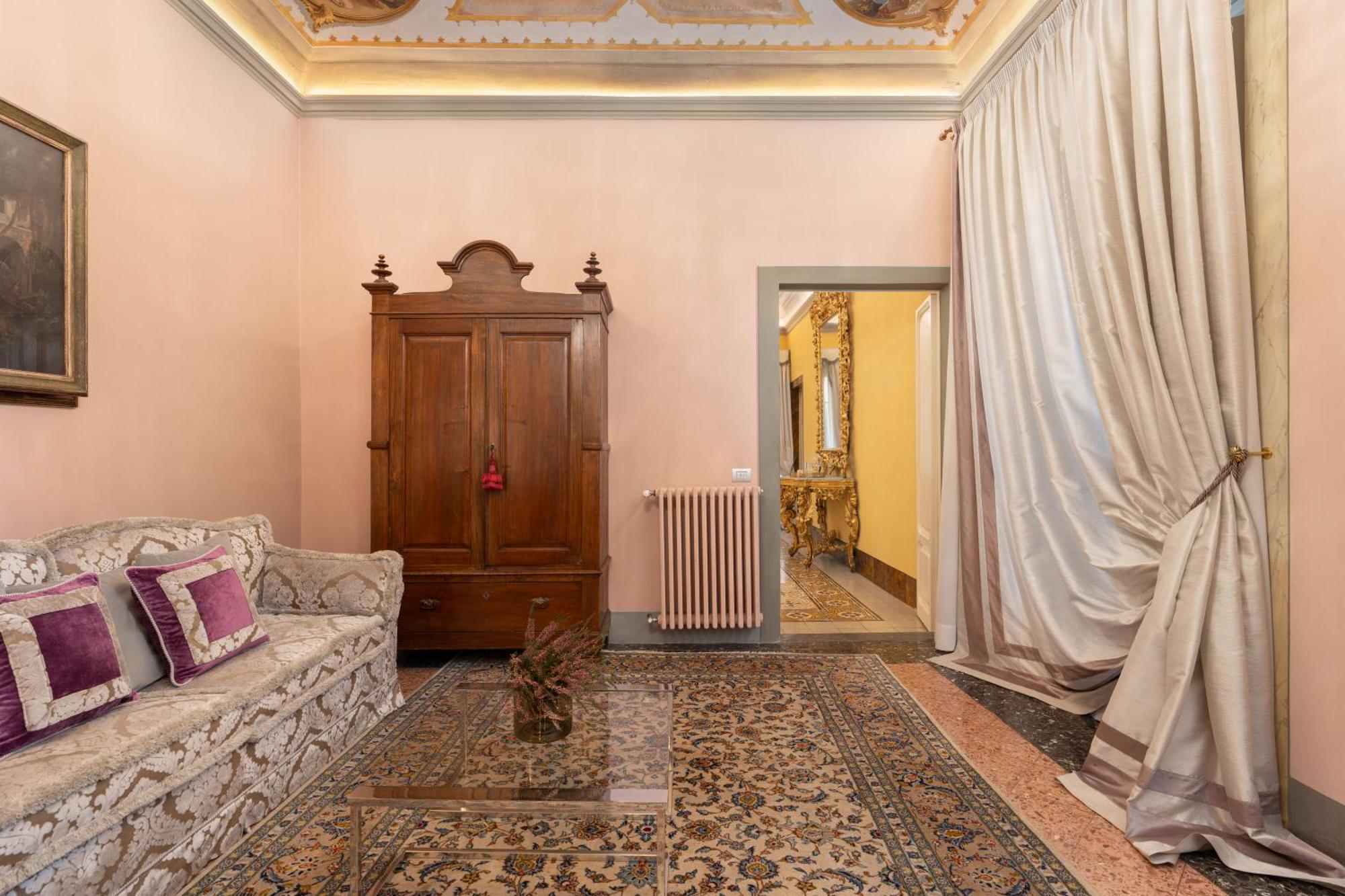 Piazza Pitti Palace - Residenza D'Epoca Bed & Breakfast Florence Ngoại thất bức ảnh