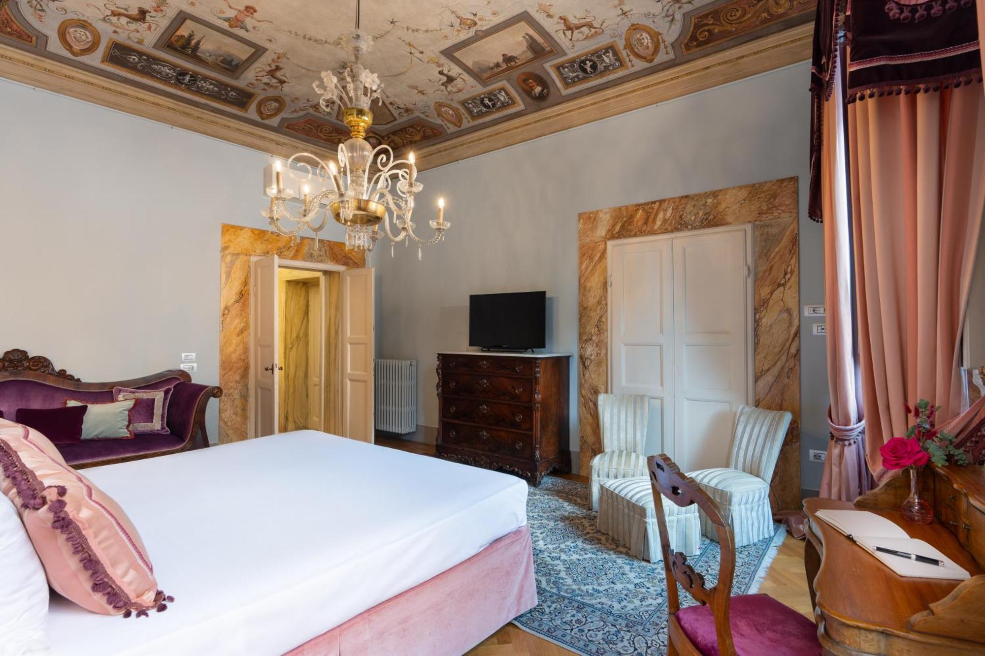 Piazza Pitti Palace - Residenza D'Epoca Bed & Breakfast Florence Ngoại thất bức ảnh