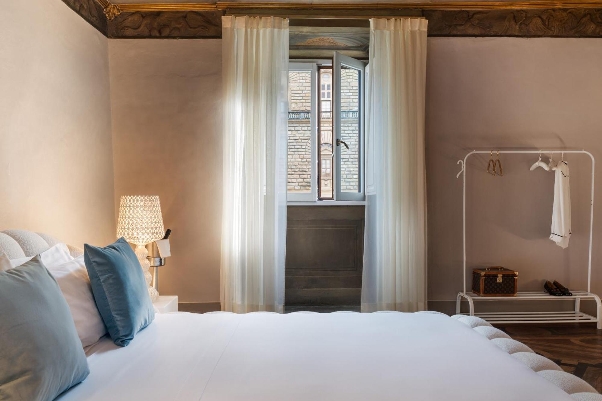 Piazza Pitti Palace - Residenza D'Epoca Bed & Breakfast Florence Ngoại thất bức ảnh